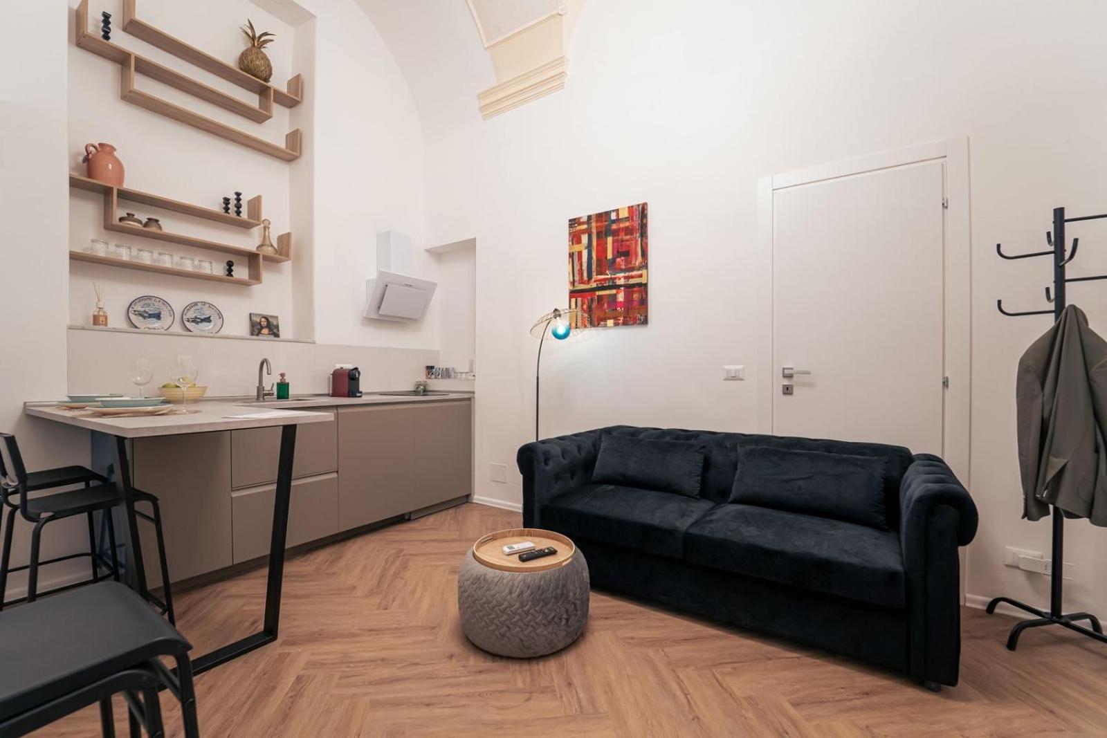 Elegant Design Apartment In Historical City Center 카타니아 외부 사진