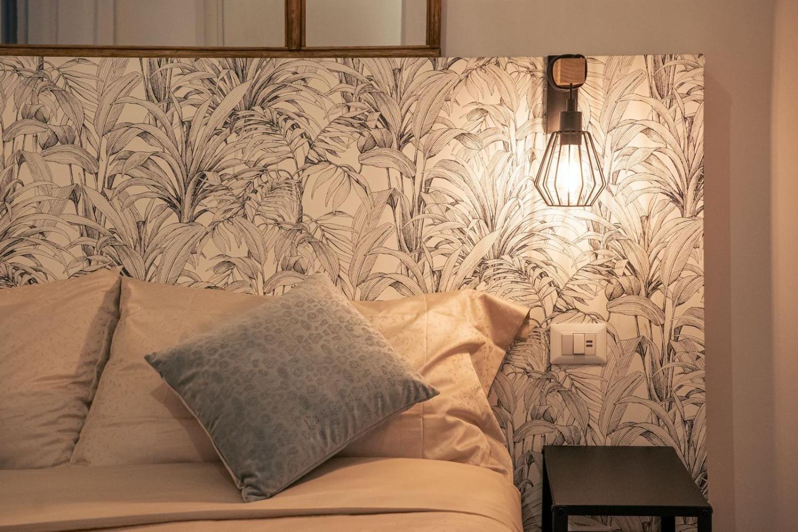 Elegant Design Apartment In Historical City Center 카타니아 외부 사진